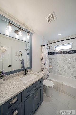 1444 N 570 E, Shelley, ID 83274