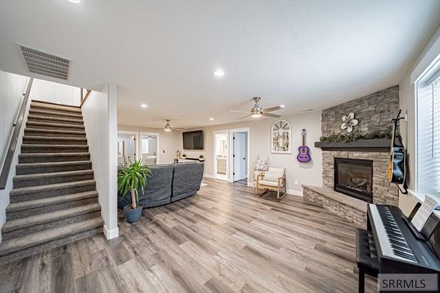 1444 N 570 E, Shelley, ID 83274