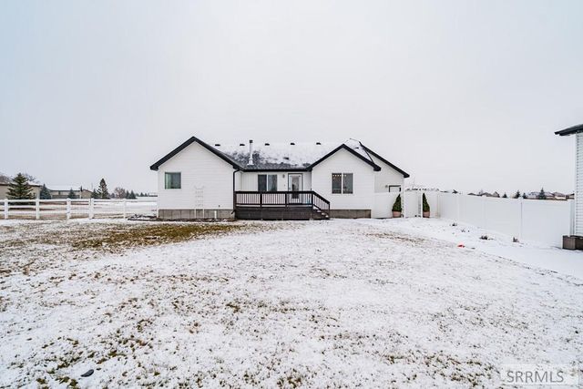 1444 N 570 E, Shelley, ID 83274
