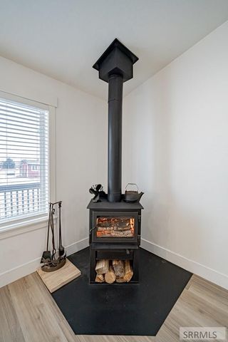 1444 N 570 E, Shelley, ID 83274