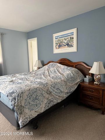179 Biabou Drive, Toms River, NJ 08757