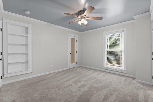 1572 Silverpines Road 572, Houston, TX 77062