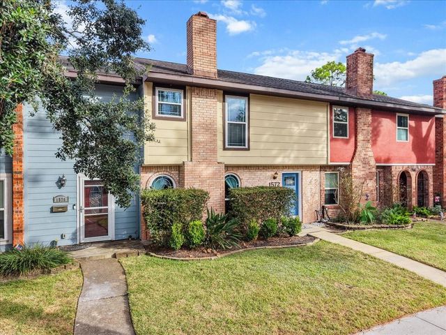 1572 Silverpines Road 572, Houston, TX 77062