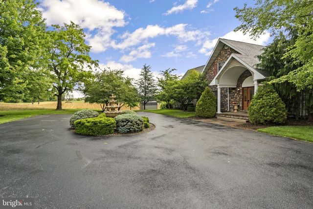 5118 BURKHOLDER ROAD, Chambersburg, PA 17202