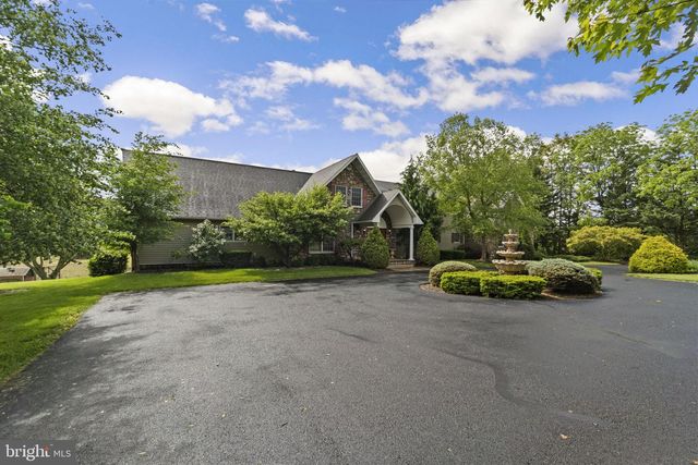 5118 BURKHOLDER ROAD, Chambersburg, PA 17202