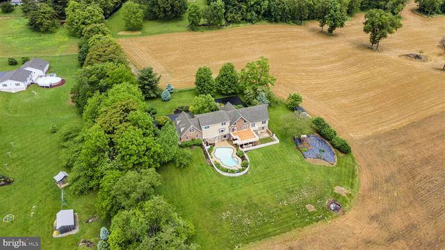 5118 BURKHOLDER ROAD, Chambersburg, PA 17202