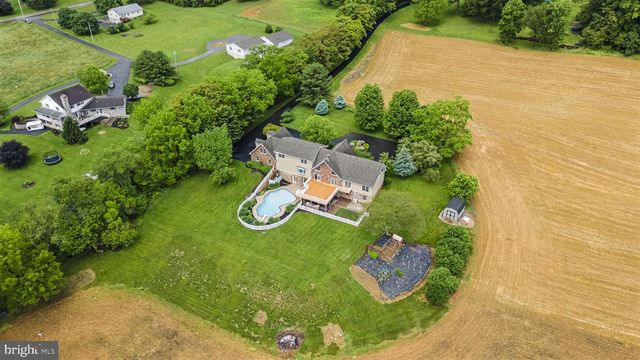 5118 BURKHOLDER ROAD, Chambersburg, PA 17202