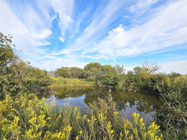 2199 S County Line Road, Mart, TX 76664