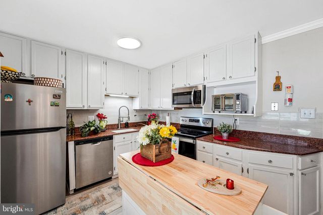 7520 CLEMSON CT, Manassas, VA 20109