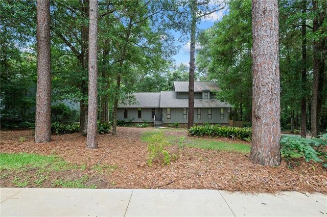 6501 Sugar Creek Drive S, Mobile, AL 36695