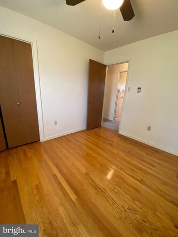 39 TIMOTHY DR, Martinsburg, WV 25405