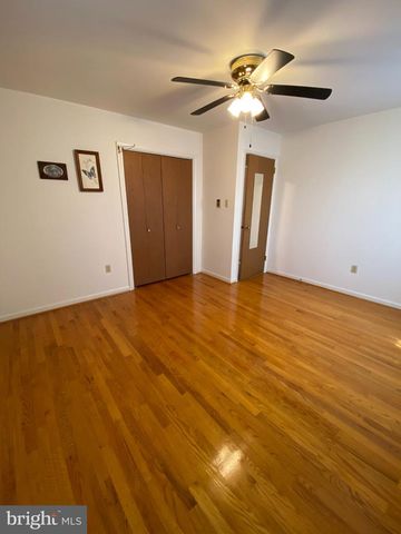 39 TIMOTHY DR, Martinsburg, WV 25405