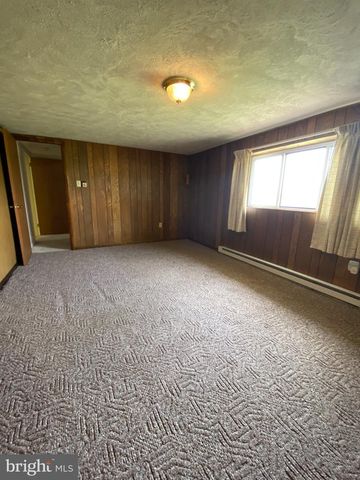 39 TIMOTHY DR, Martinsburg, WV 25405