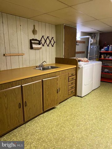 39 TIMOTHY DR, Martinsburg, WV 25405