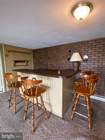 39 TIMOTHY DR, Martinsburg, WV 25405