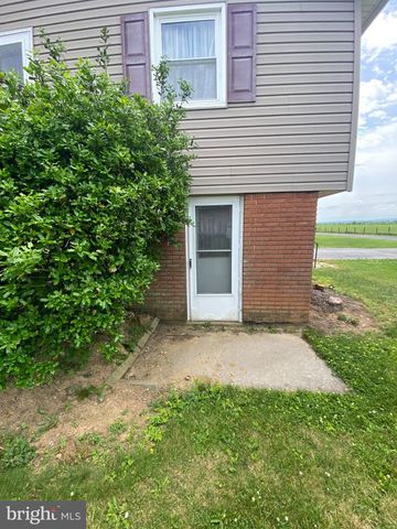 39 TIMOTHY DR, Martinsburg, WV 25405