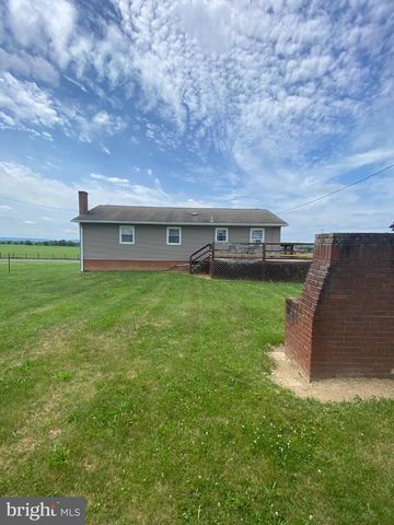 39 TIMOTHY DR, Martinsburg, WV 25405