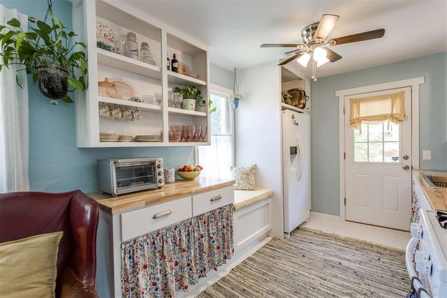 1912 Carlisle Road, The Village, OK 73120