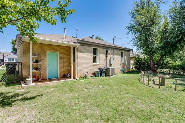 1912 Carlisle Road, The Village, OK 73120