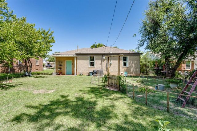 1912 Carlisle Road, The Village, OK 73120