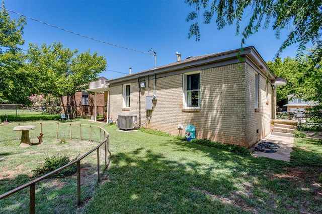 1912 Carlisle Road, The Village, OK 73120