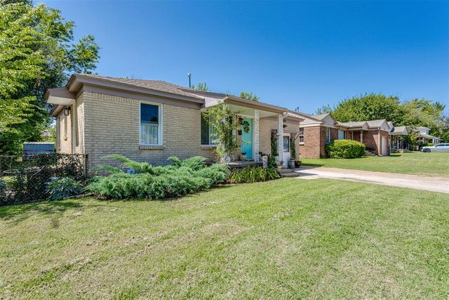 1912 Carlisle Road, The Village, OK 73120