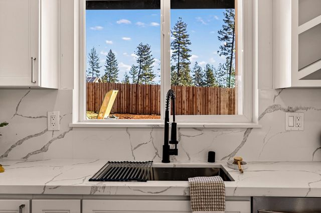 5892 Kibler Rd, Paradise, CA 95969