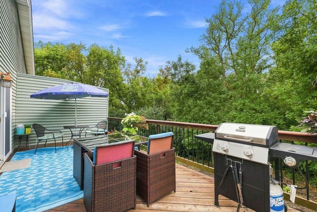 18385 Creeks Bend Drive, Minnetonka, MN 55345