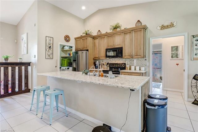 2330 45th AVE NE, Naples, FL 34120