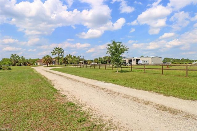 2330 45th AVE NE, Naples, FL 34120