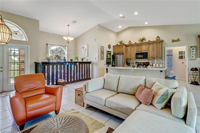 2330 45th AVE NE, Naples, FL 34120