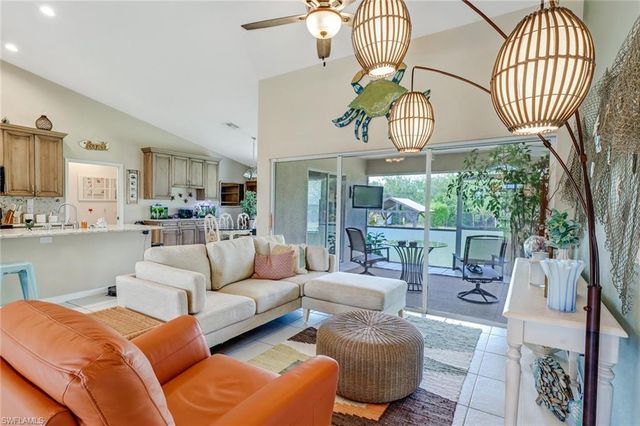 2330 45th AVE NE, Naples, FL 34120