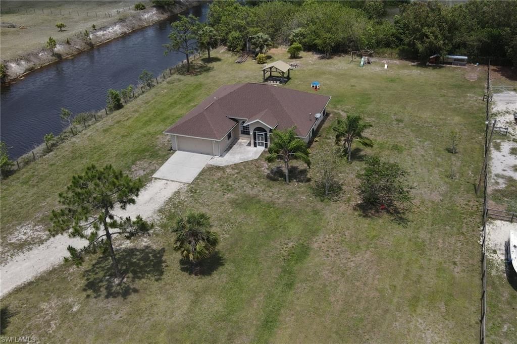 2330 45th AVE NE, Naples, FL 34120