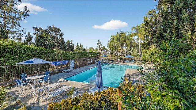 1913 W Wakeham, Santa Ana, CA 92704
