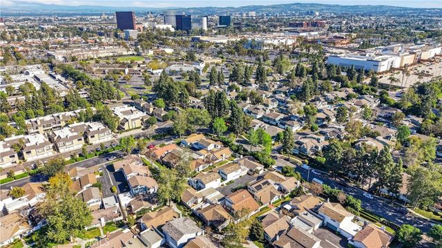 1913 W Wakeham, Santa Ana, CA 92704