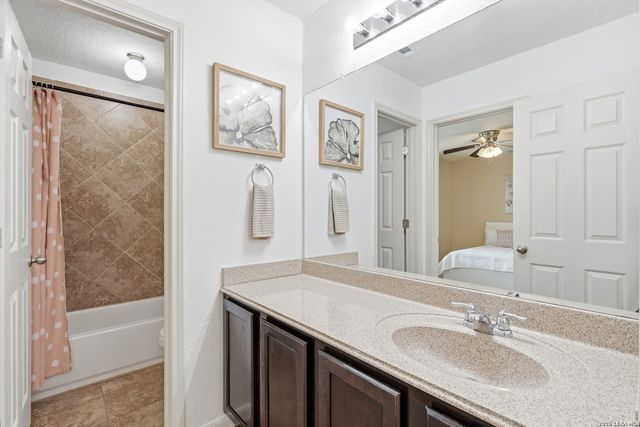 4422 LORING PARK, Converse, TX 78109