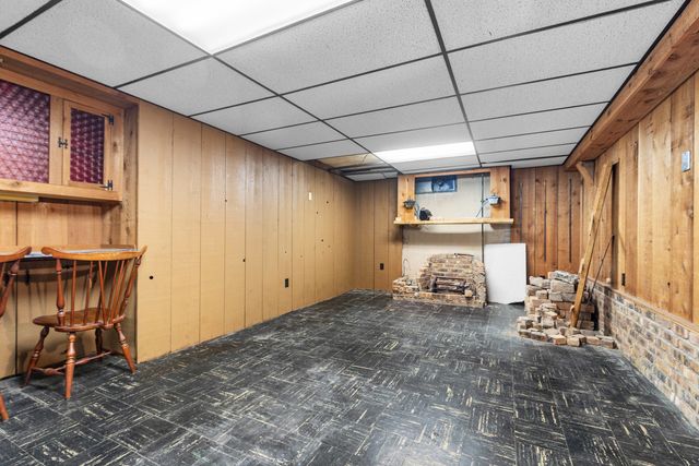 2239 Ohio Parkway, Rockford, IL 61108