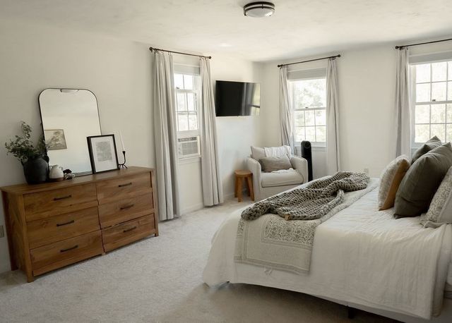 21 Chamber Rock Rd., Bourne, MA 02532
