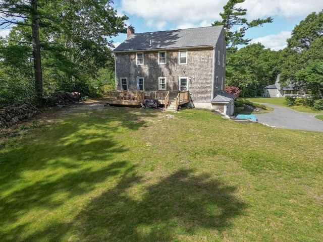 21 Chamber Rock Rd., Bourne, MA 02532