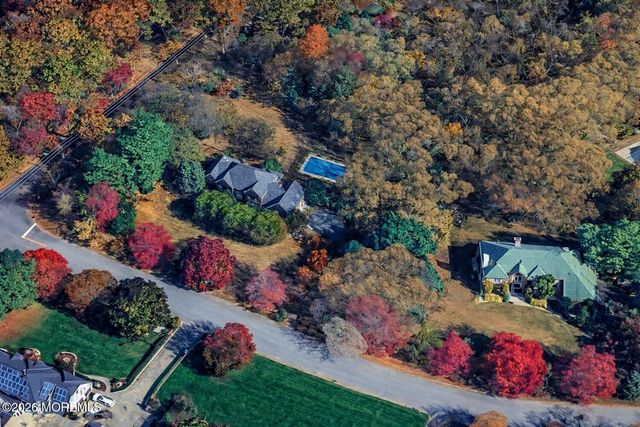 2 Warrenton Lane, Colts Neck, NJ 07722