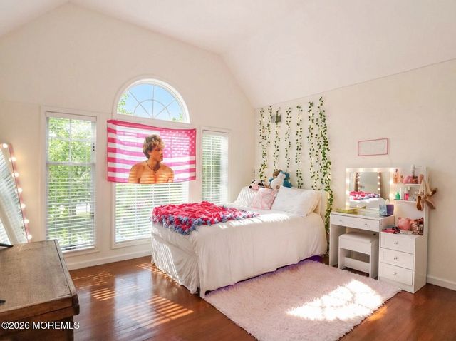 2 Warrenton Lane, Colts Neck, NJ 07722