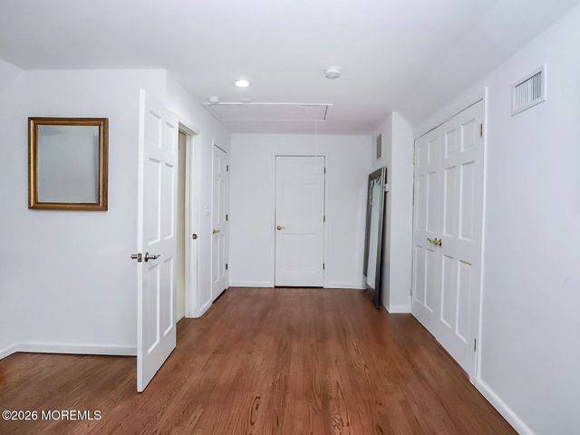 2 Warrenton Lane, Colts Neck, NJ 07722