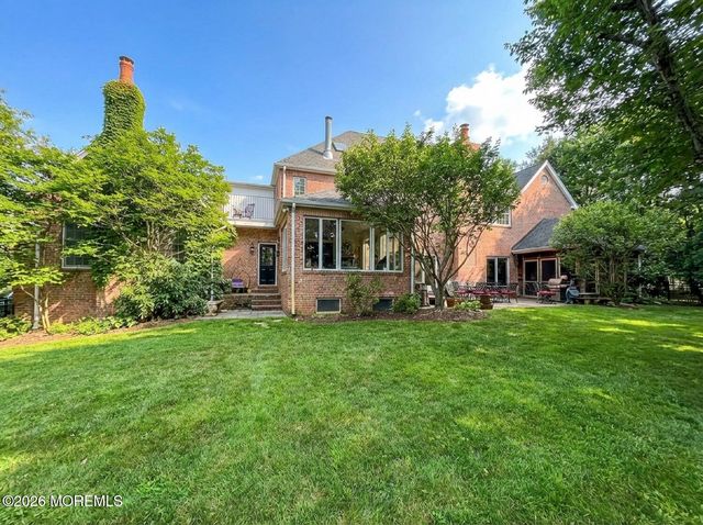 2 Warrenton Lane, Colts Neck, NJ 07722