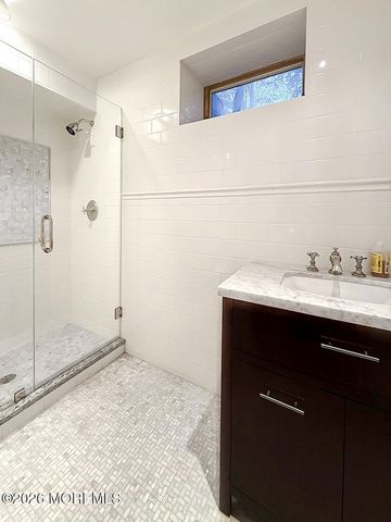 2 Warrenton Lane, Colts Neck, NJ 07722