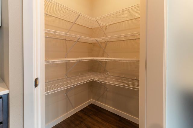 6450 37th Avenue NW 314, Rochester, MN 55901