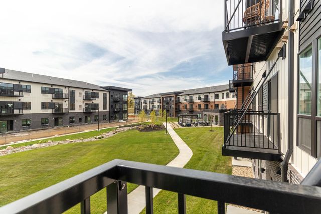 6450 37th Avenue NW 314, Rochester, MN 55901