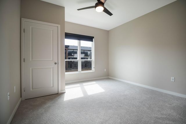 6450 37th Avenue NW 314, Rochester, MN 55901