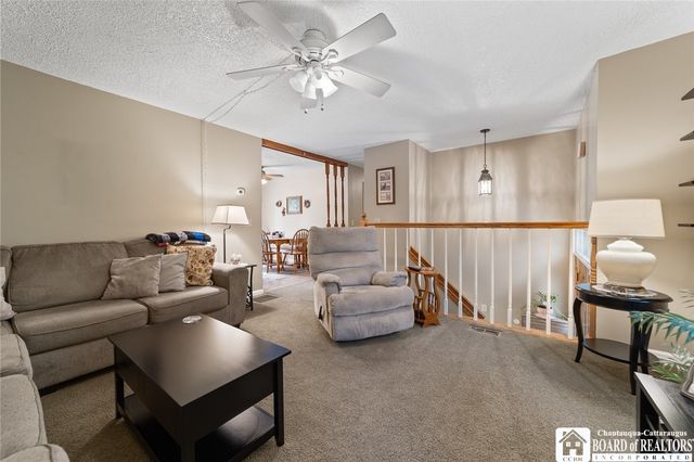 17 Johnson Street, Pomfret, NY 14063