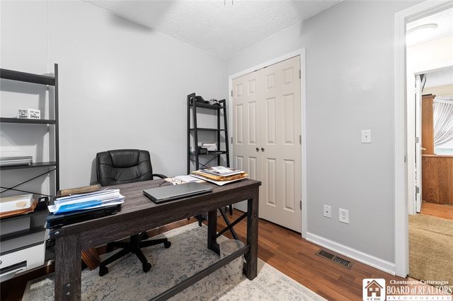 17 Johnson Street, Pomfret, NY 14063