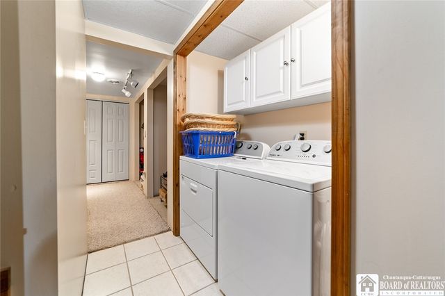 17 Johnson Street, Pomfret, NY 14063